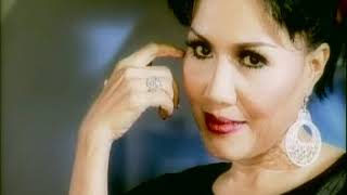 Miniatura de vídeo de "Rita Sugiarto & Jacky Zimah - Pertemuan Dua Hati (Video Klip)"