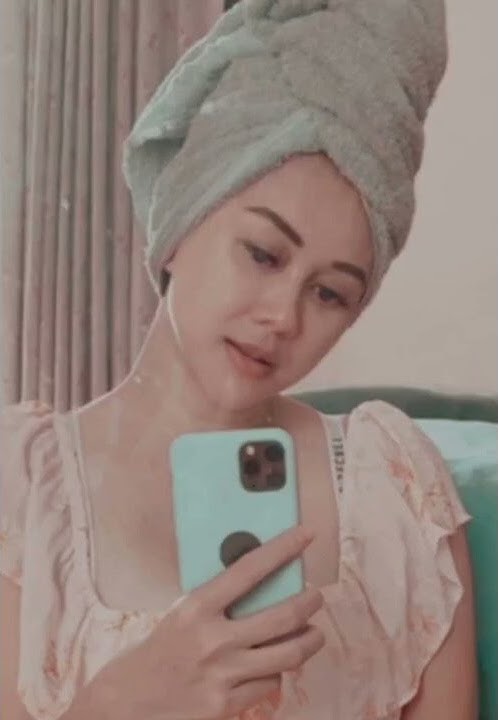 Aura kasih habis mandi😍