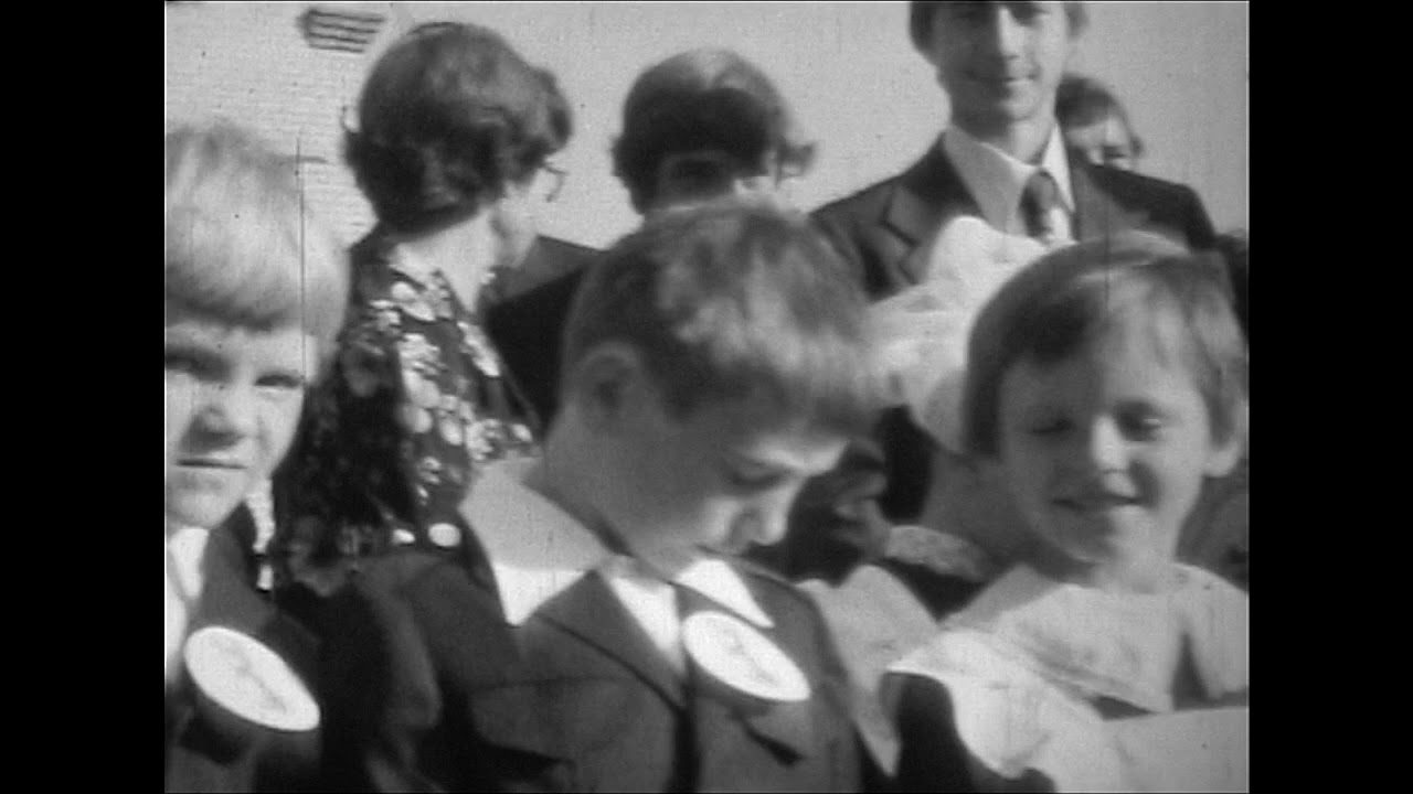 Барнаул. Школа N 45. 1 сентября 1979 года. - YouTube