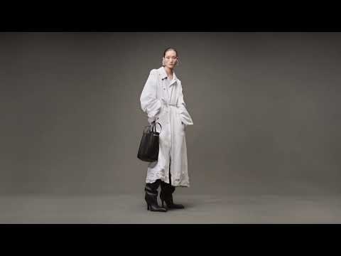 Balenciaga Fall 22 Campaign - Balenciaga Fall 22 Campaign