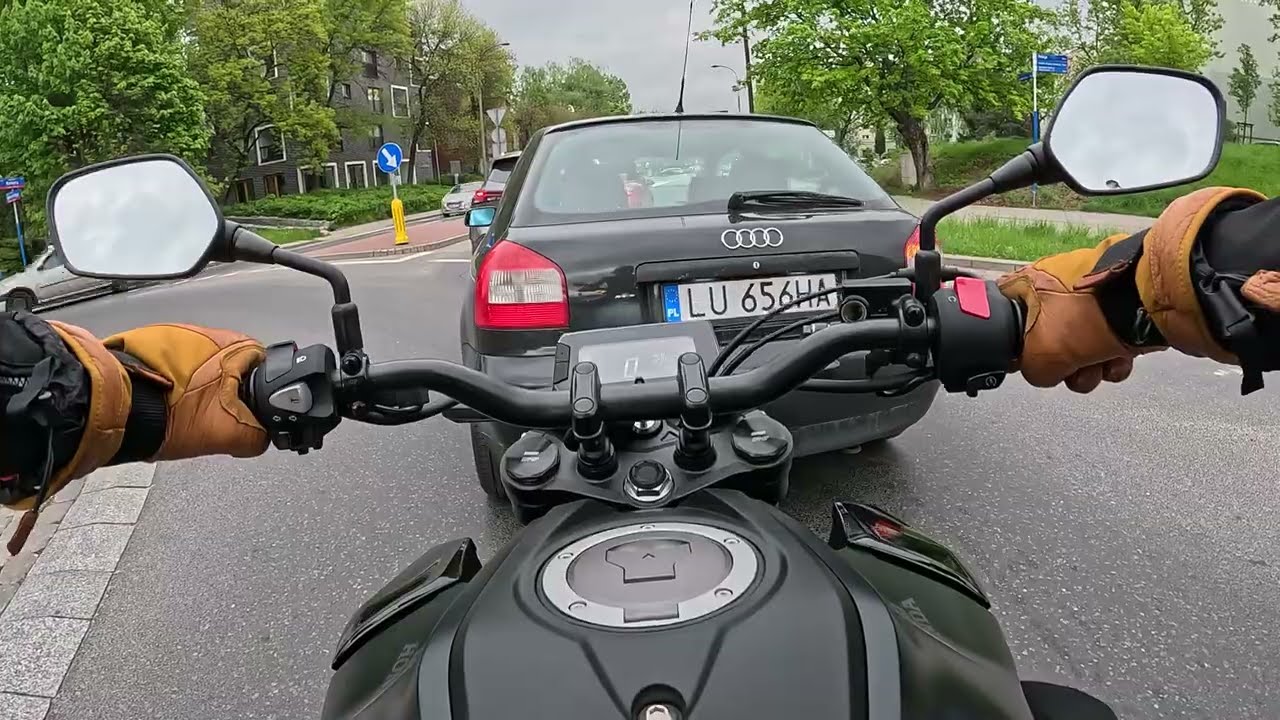 #1 Warsaw ride - Honda CB125R 2023 pov