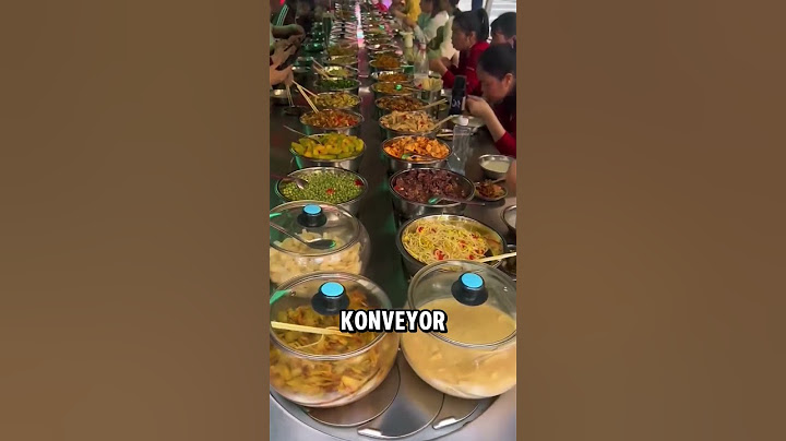 Warung Makan Prasmanan Dipinggir Jalan