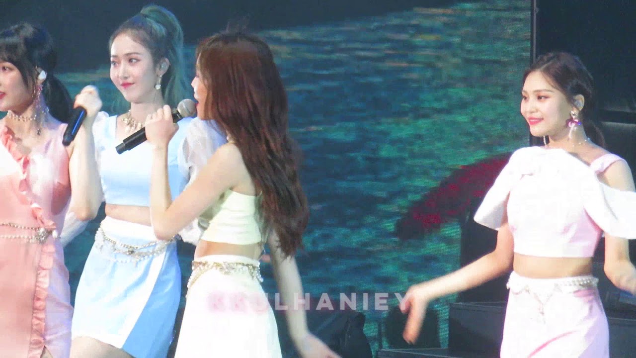 190629 GFriend - Love Whisper + Windy Windy @ GGG in KL