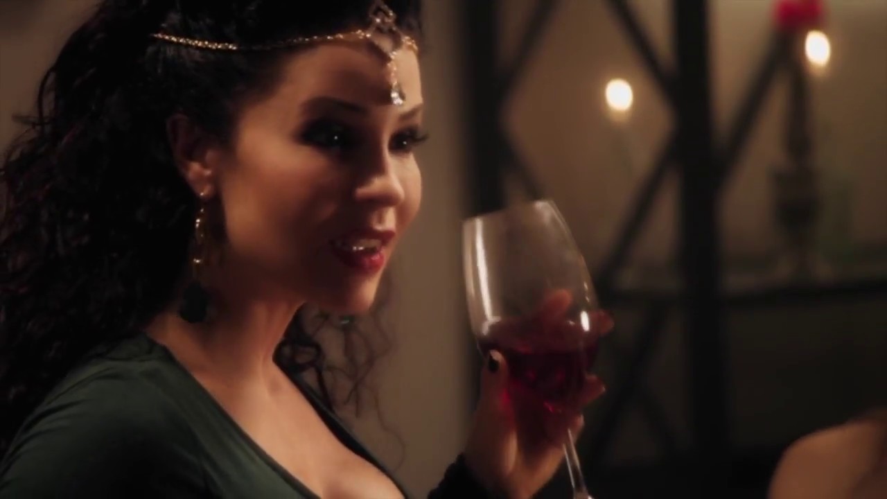 Vampire Seductress