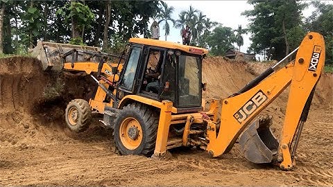 JCB Backhoe Loader Cutting Soil - JCB DOZER Working In Village Area