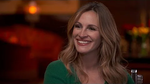 Julia Roberts says she has "a healthy amount of aw...