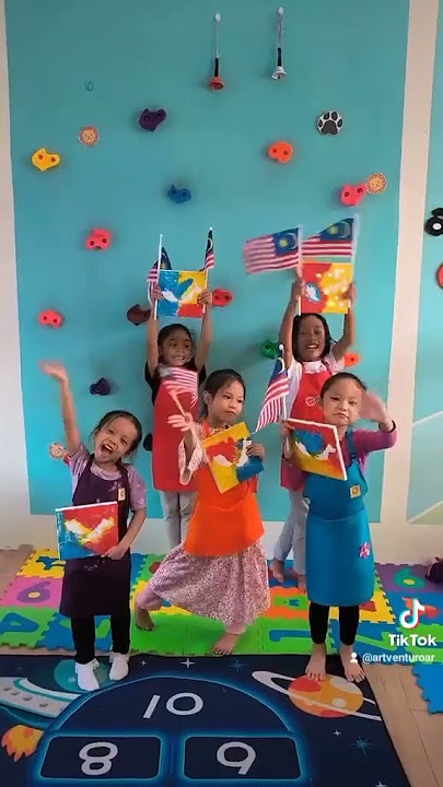#malaysiamadani #curiouskid#ArtventuroarDIY #DIYKids #FunProgram #FunCrafts #merdekamoment #merdeka