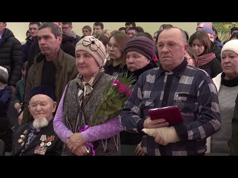 Орден Мужества передан родителям Александра Малыгина, погибшему при исполнении воинского на Украине