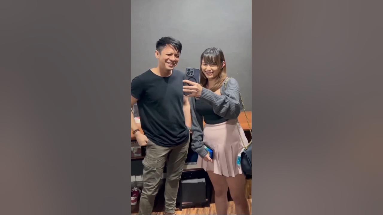 jadi ariel noah itu sulittt.....π
jadi ariel noah itu sulittt.....π