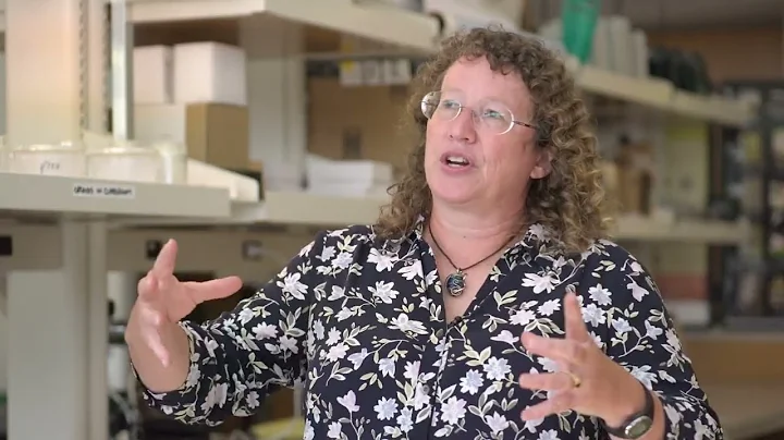 In the lab with an orchid scientist, Smithsonian E...