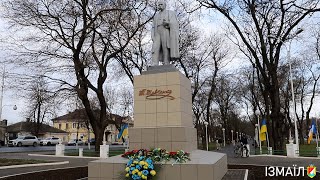 В День Соборності України в Ізмаїлі відбулося урочисте покладання квітів до пам’ятника Т.Г.Шевченку