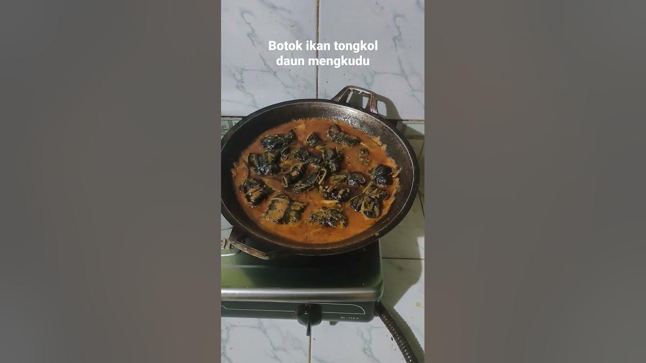 Botok ikan tongkol daun mengkudu#shorts