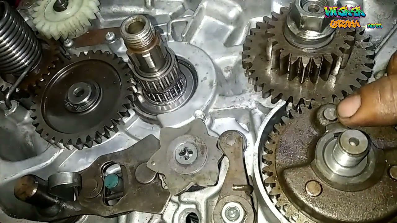 MERAKIT MESIN NINJA R/RR  BAGIAN  KOPLING