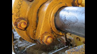 1941 Caterpillar D2 5J Hydraulic Leak Repair