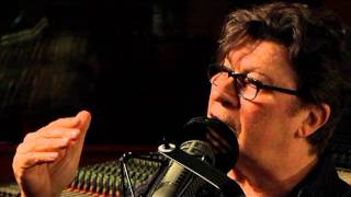 Video thumbnail of "Robbie Robertson How to Become Clairvoyant (Interview)"