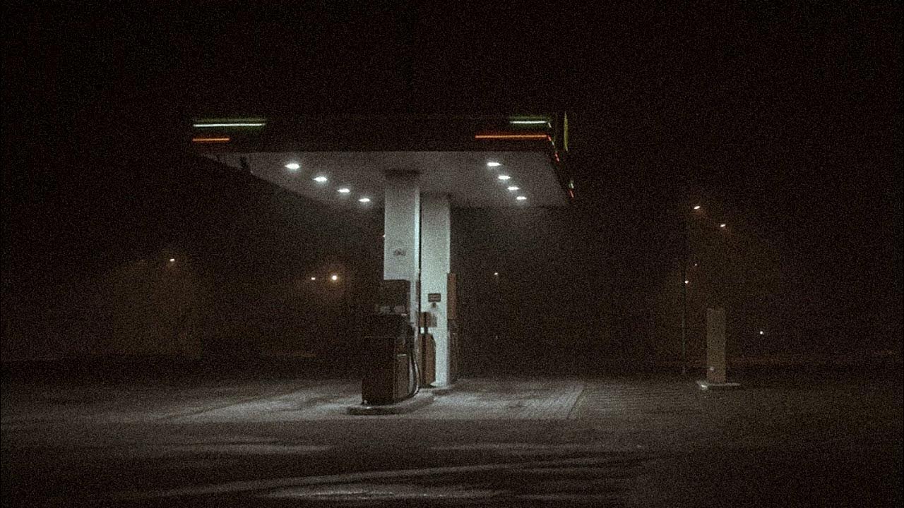 what-it-feels-like-to-be-awake-at-4-am-playlist-youtube-music