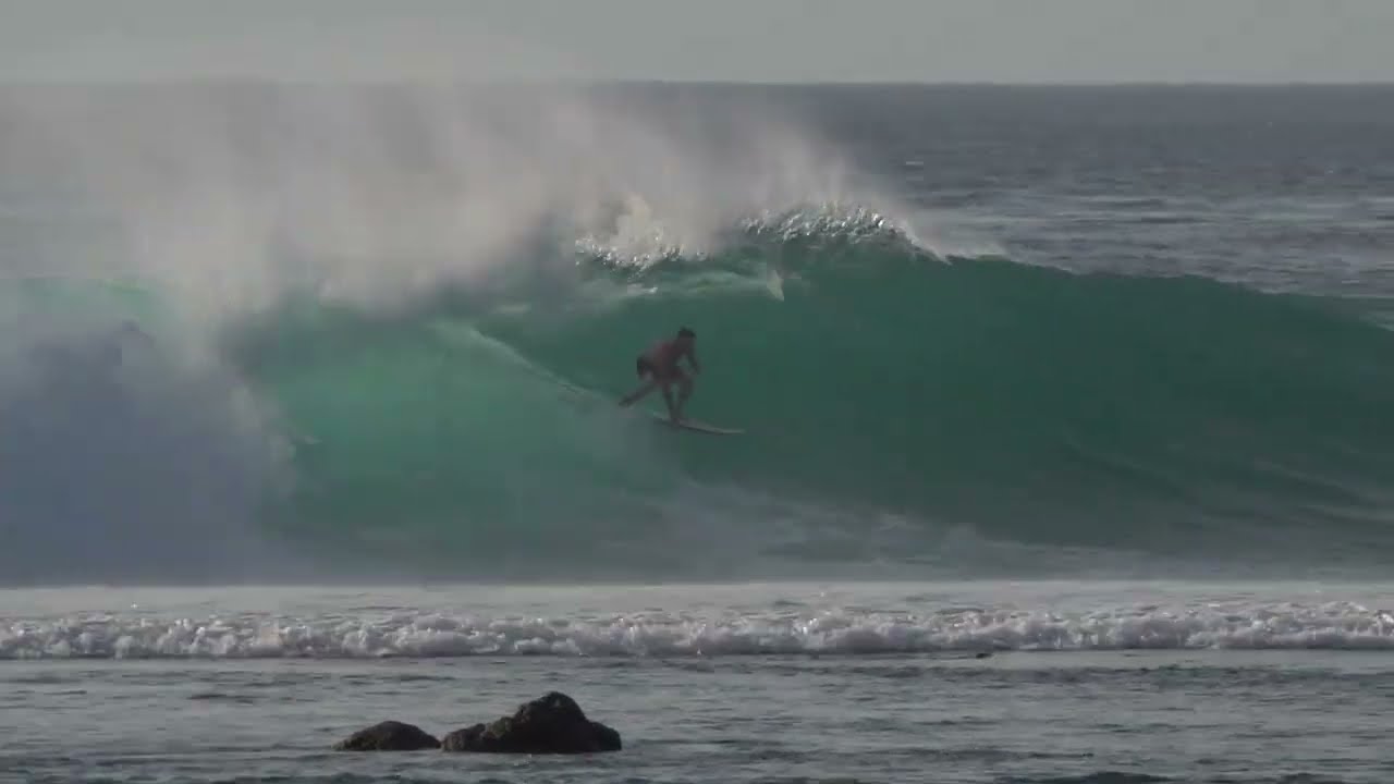 SURF TRIP TO DESERT POINT