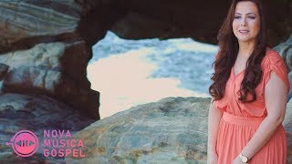 Video thumbnail of "Francisca Beatriz - Fogo Consumidor (Clipe Oficial) - Nova Música Gospel"