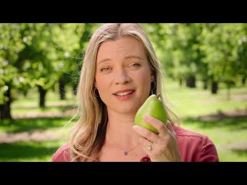 How to know when a pear is ripe with Amy Smart I USA Pears ...