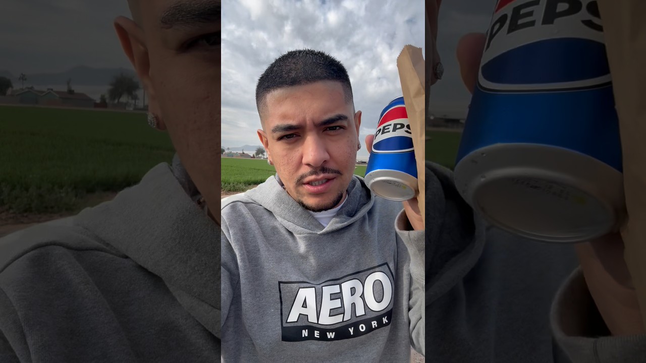 Покупаю буррито из багажника машины! 