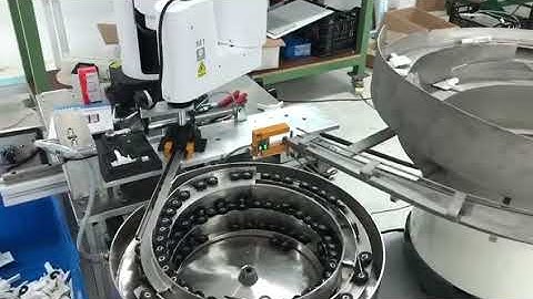 Spanish factory with Dobot M1