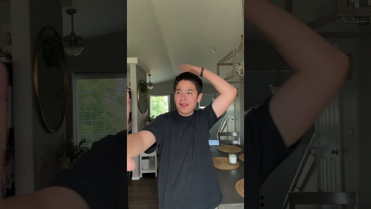 holyyy throwback! #foryou #dance #trend #shorts #shortvideo #youtubeshorts #fyp #throwback #2020