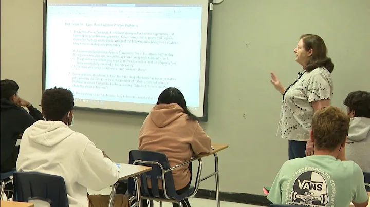 Woman dedicates more than 5 decades to teaching sc...