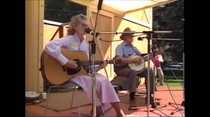 Wade and Julia Mainer - "I Can't Sit Down"
