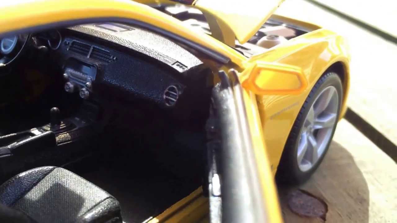Chevrolet Camaro SS RS amarillo//negro 2010 1:24 maisto />/> New /</<