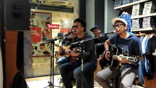 rumahsakit - sakit sendiri (Live at Levi's Store)