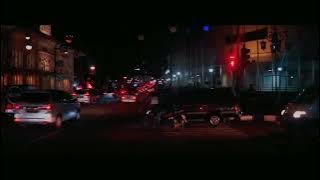 Mentahan video aesthetic malam hari di jalan perkotaan