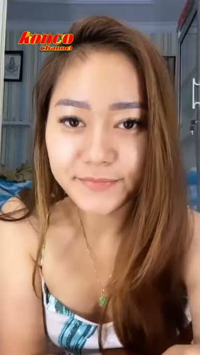 Suara merdu VITA ALVIA saat belajar gitar#vitaalvia