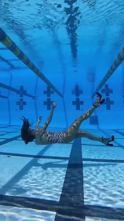 Love is gone 😭💔🥀☠️ #subscribe #lovestatus #mermaid #loveisgone #sad #pool