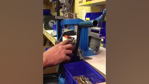 Loading 9mm on a Dillon RL550b