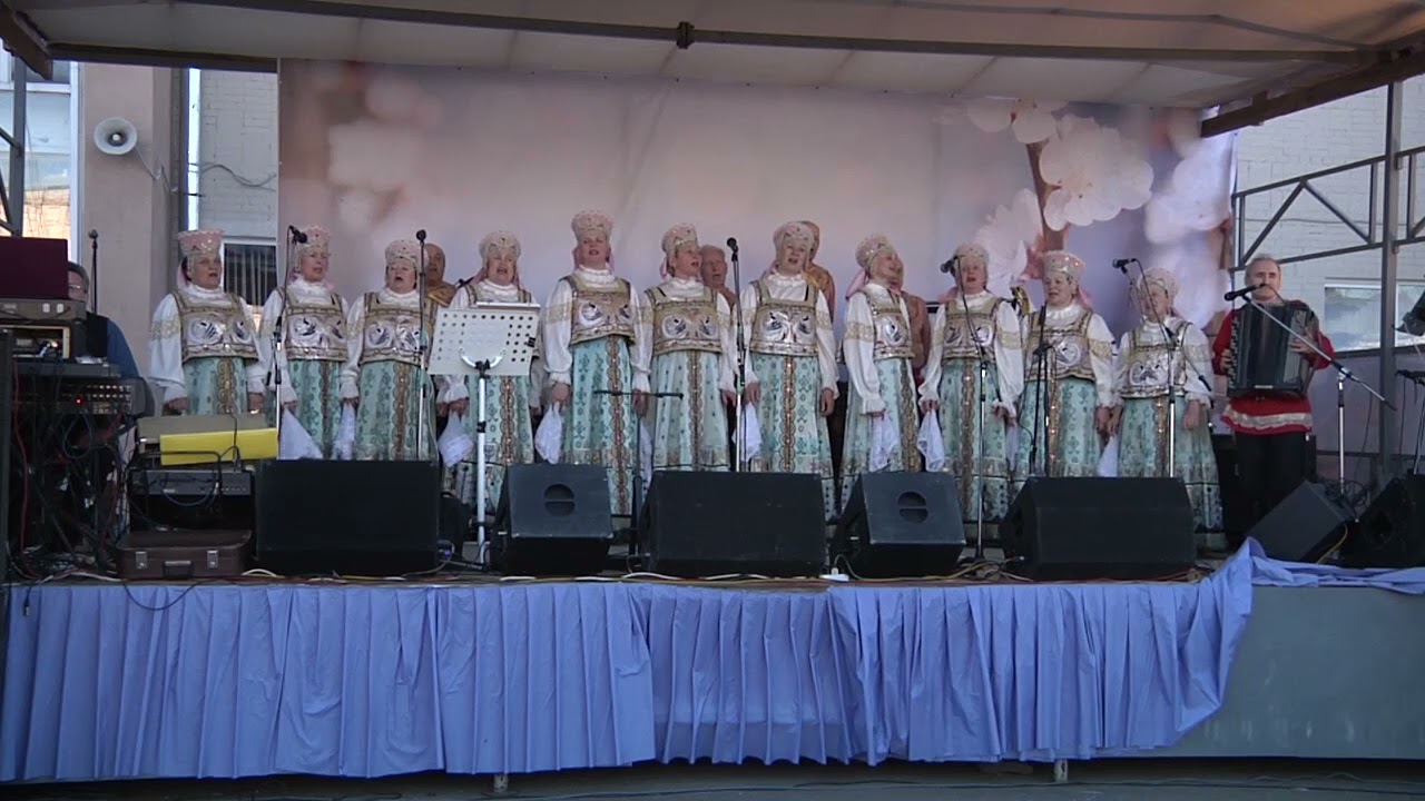 Растёт трава шелковая (Барыня) - YouTube