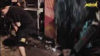 Digging Up - Savoring Veronica in My Vein (Live Footage)