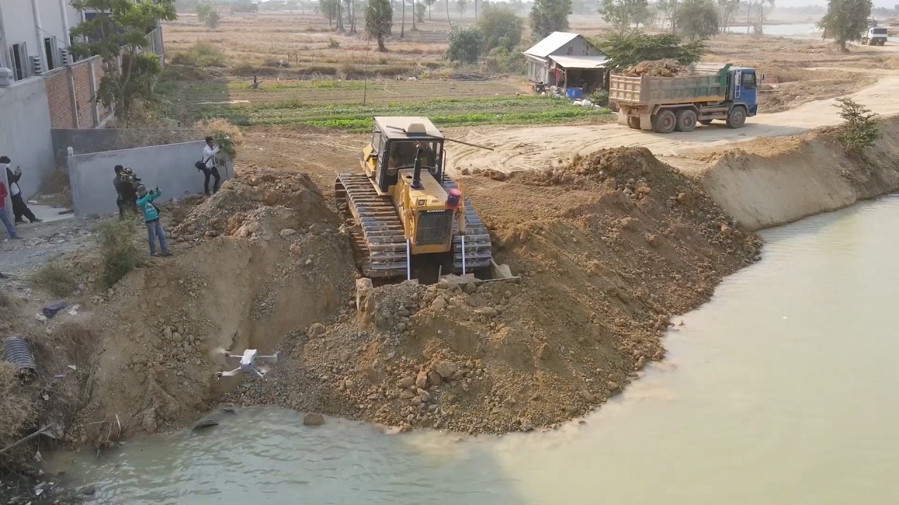 Major Projects Continue Every Day Absolutely Good With Modern Machinery Komatsu D60p and Dump Truck