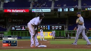 MIL@MIA: Gordon steals his 50th base on the season