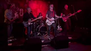 St. George & The Dragons - "Leave It All Up To You" - Live!