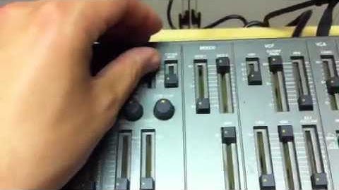 Roland JX-8p with PG-800 - DCO Section