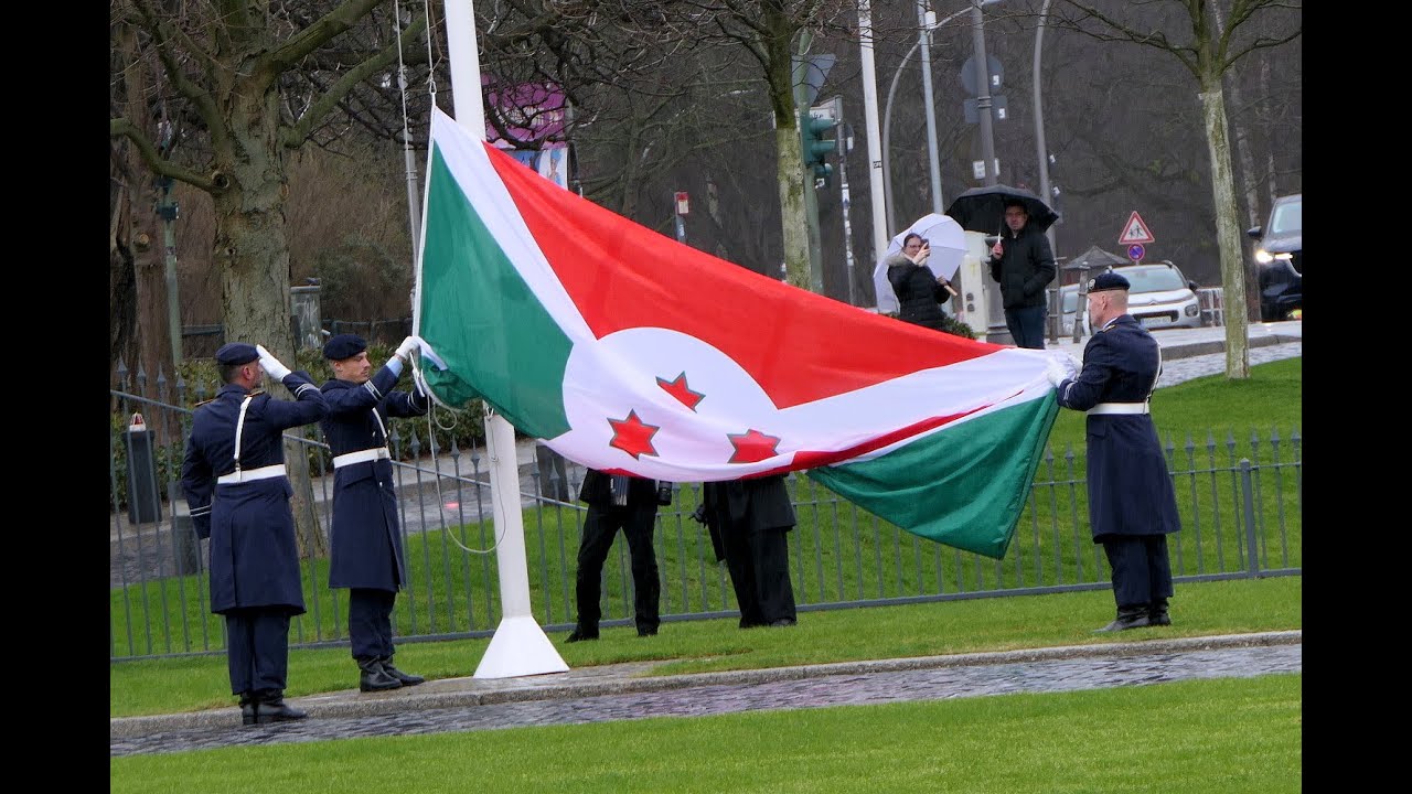 5./Wachbataillon Botschafterin Burundi akkreditiert