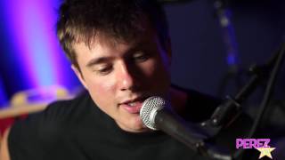 Alec Benjamin - "I Built a Friend" (Exclusive Perez Hilton Performance) chords