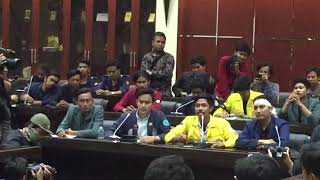 Demo Mahasiswa Tolak RUU KPK dan RUU KUHP viral mahaiswa bilang Dewan Penghianat Rakyat