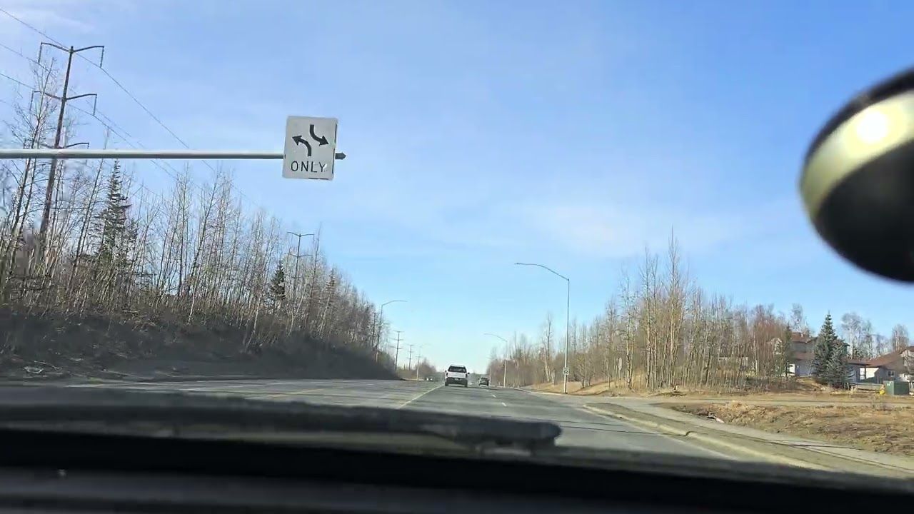 Amchorage alaska driving from target muldoon to lake otis