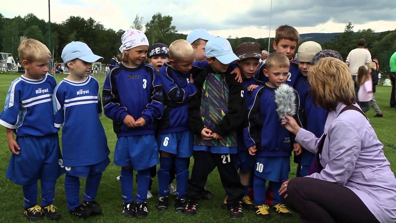 Pohled zpět: Den plný fotbalu 2011, Ostrov