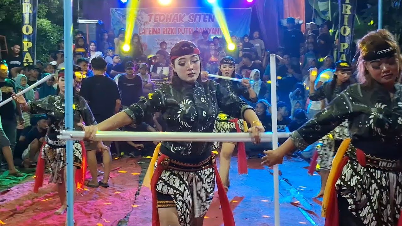 Jaran Kepang Putri Part Ndadi Satrio Pandowo || Live Johorejo, Gemuh