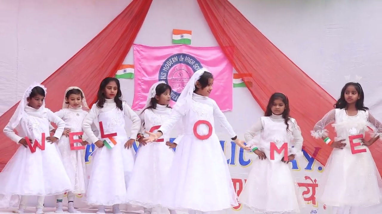 Welcome song dance from lil girls || NS Modern School