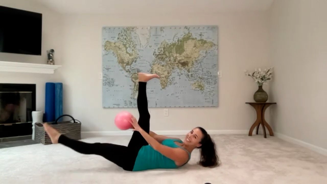 3-Minute Abs from our Mindful Pilates Online Class