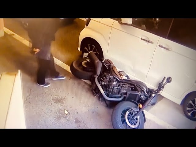 レブル250「勝手に走り出して車にぶつかった」←これ大問題です - YouTube レブル250 Diablo 事故車