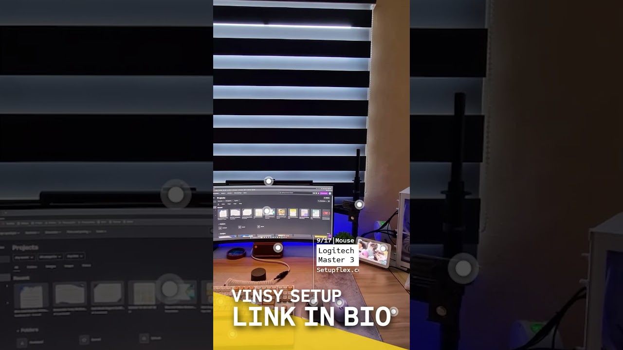 17 Items | Desk Setup by Vinsy 